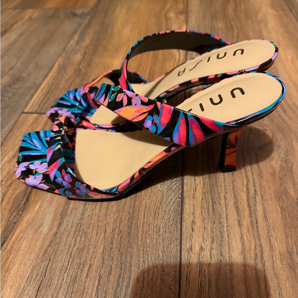 Unisa Multicolor Floral Heels